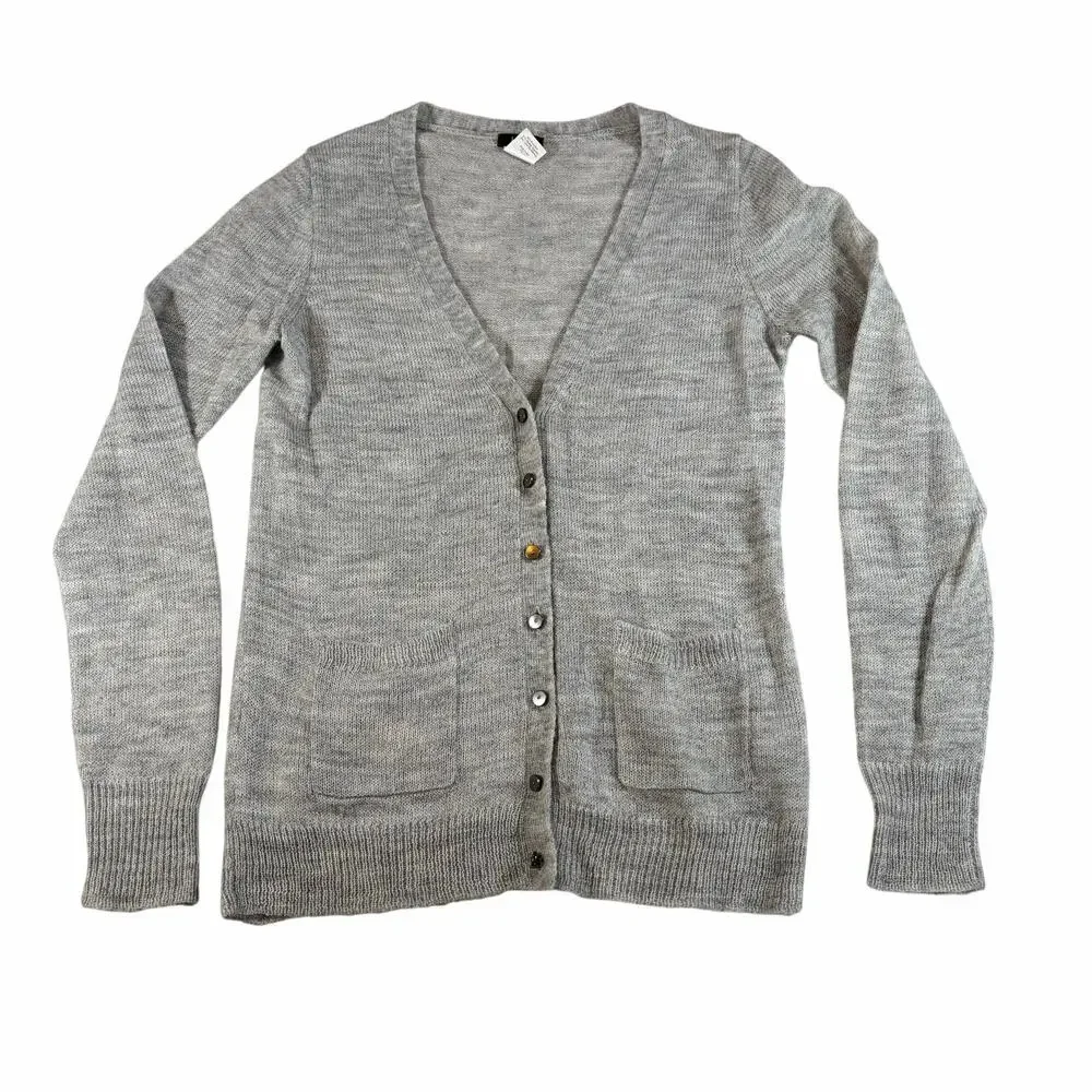 J. Crew womens gray V neck cardigan. alpaca wool blend. Size XS. Preppy classic